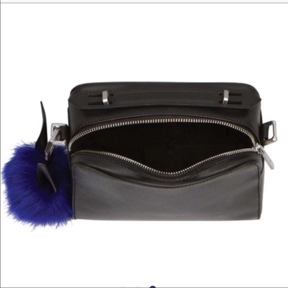 Kendall + Kylie Lucy leather Crossbody bag - Picture 6 of 8